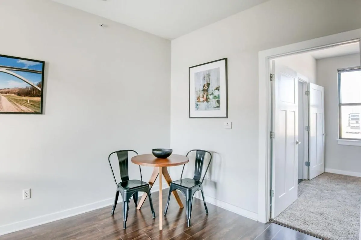 Cozysuites Two Spacious Music Row Condos W Parking ناشفيل شقة