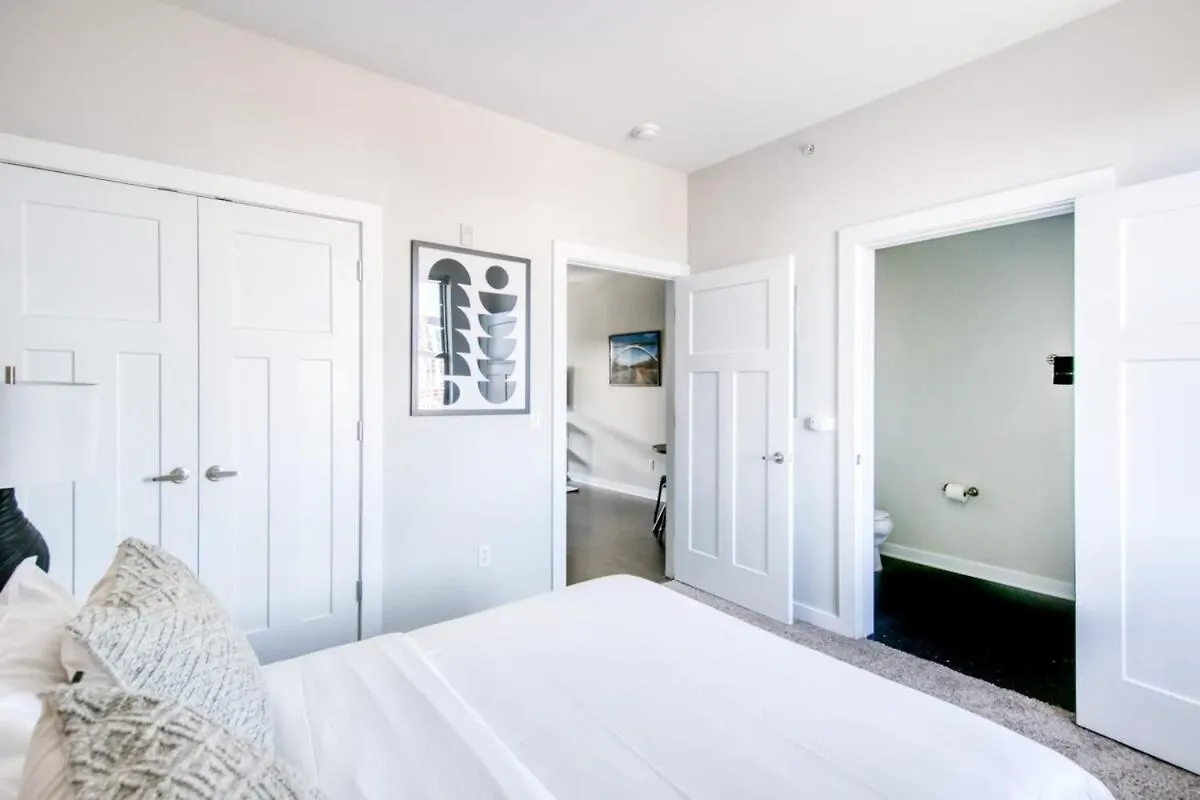 Cozysuites Two Spacious Music Row Condos W Parking ناشفيل شقة