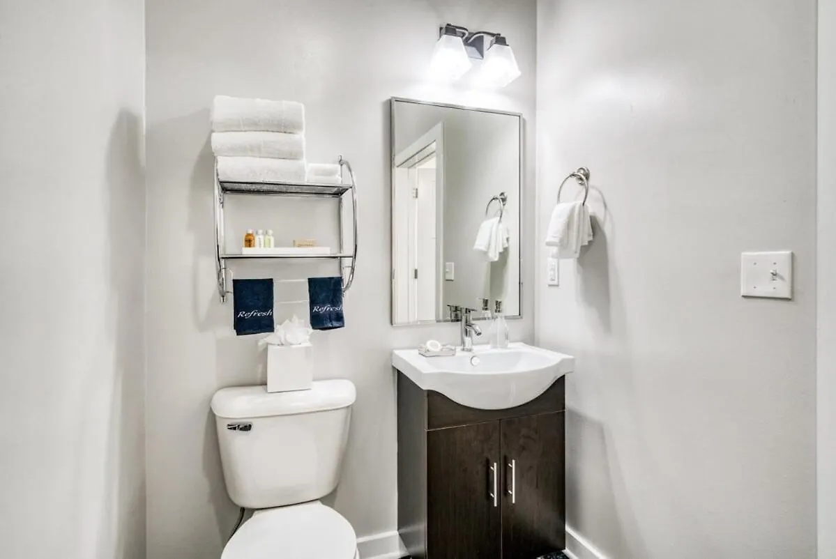 شقة Cozysuites Two Spacious Music Row Condos W Parking ناشفيل الولايات المتحدة الأمريكية