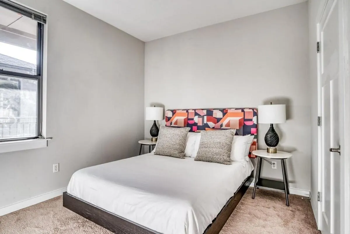 Cozysuites Two Spacious Music Row Condos W Parking ناشفيل 0*,  الولايات المتحدة الأمريكية
